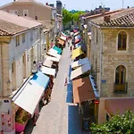 Pour Deux Avec Terrasse Aux Portes De La Camargue Appartement *