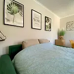 Pour Deux Avec Terrasse Aux Portes De La Camargue Aigues-Mortes