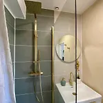 Appartement Pour Deux Avec Terrasse Aux Portes De La Camargue Aigues-Mortes