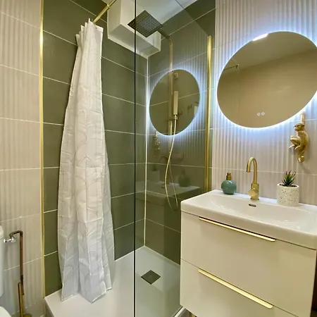 Pour Deux Avec Terrasse Aux Portes De La Camargue Appartamento