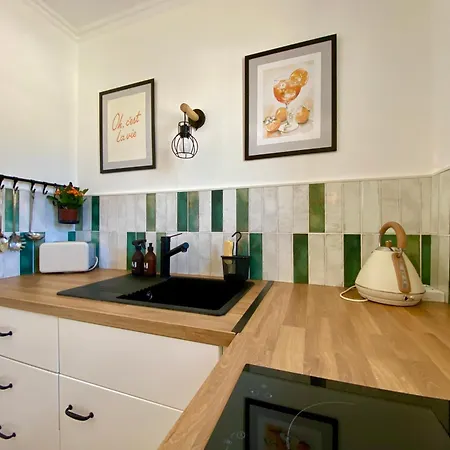 Pour Deux Avec Terrasse Aux Portes De La Camargue Daire *