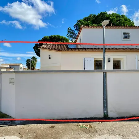 Pour Deux Avec Terrasse Aux Portes De La Camargue Daire Aigues-Mortes