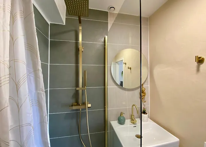 Apartament Pour Deux Avec Terrasse Aux Portes De La Camargue Aigues-Mortes