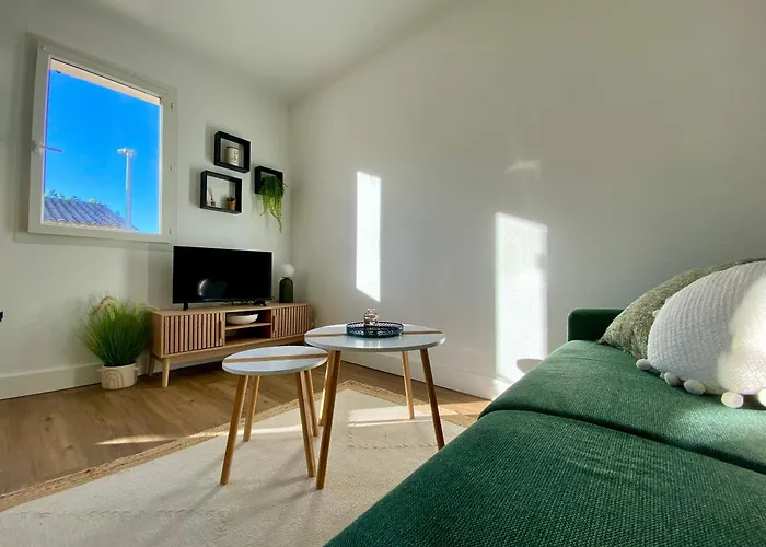 Pour Deux Avec Terrasse Aux Portes De La Camargue Aigues-Mortes